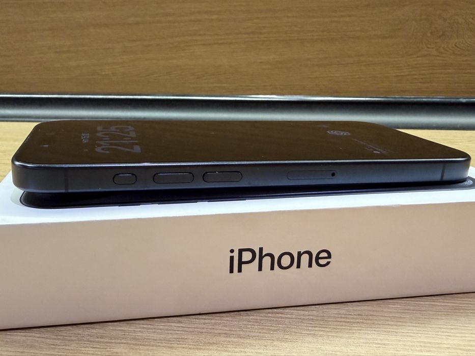 IPhone 15 Pro Titanium Blue