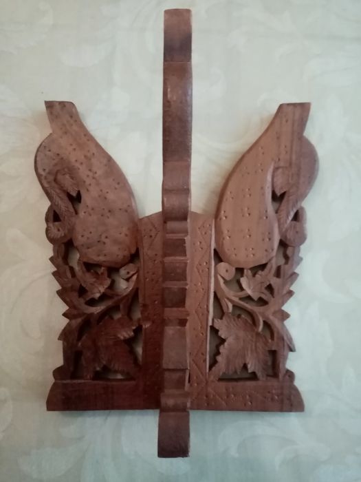 Дърворезба много стара дъб, поставка сгъваема, за блюда, плата, вази и