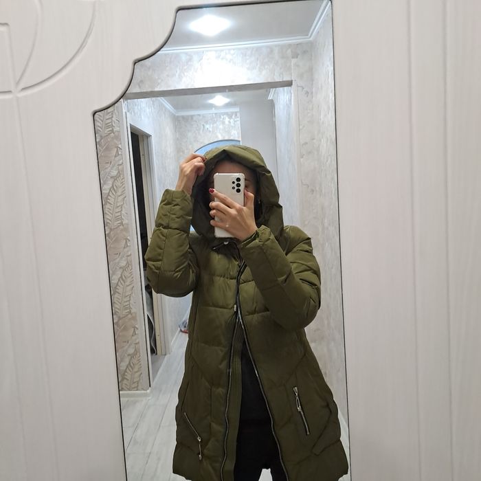 Тёплая куртку размер М