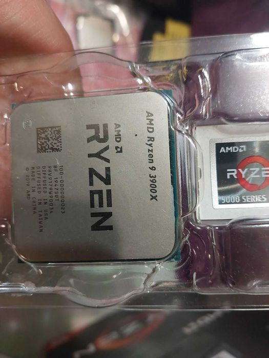 AMD Ryzen 9 3900X + Asus Prime B550M-A Wi-Fi