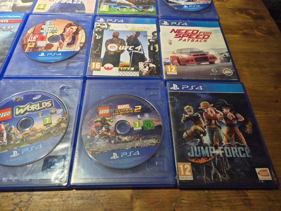 PlayStation 4,maneta și jocuri