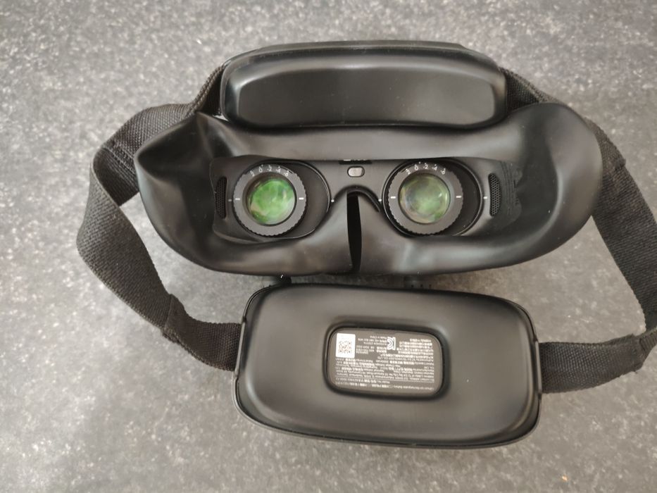 DJI Avata 2 Fly More Combo (Goggles 3, Drona neactivata)