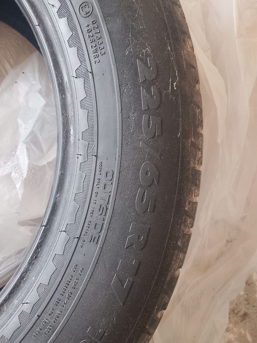 Продам комплект летних шин 225/65 r17