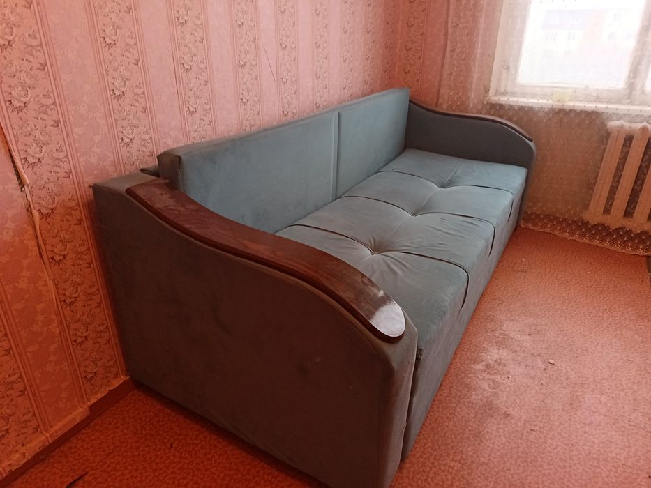 Продам диван раскладной
