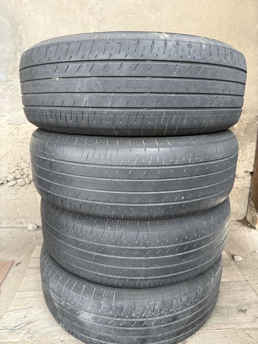 Летние шины  215/50R17