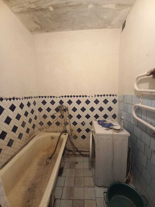 Продам 3х комн 168квартал