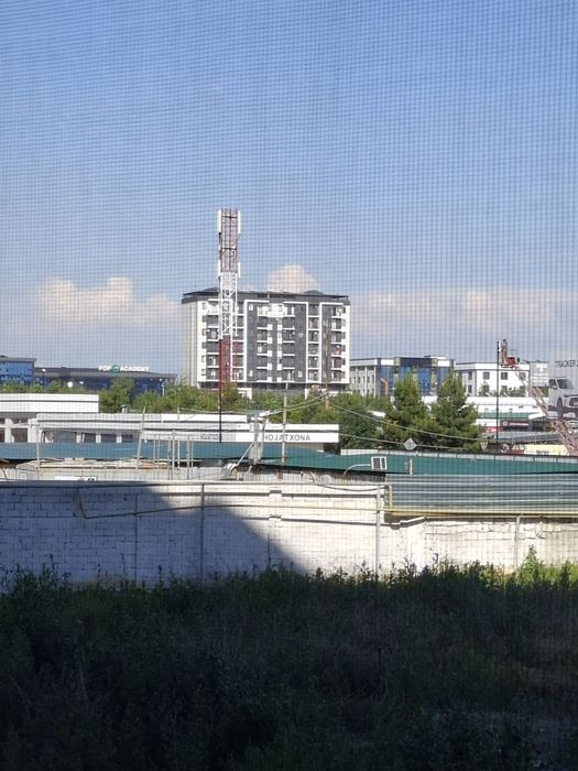"China house " uzimmi uym sotaman