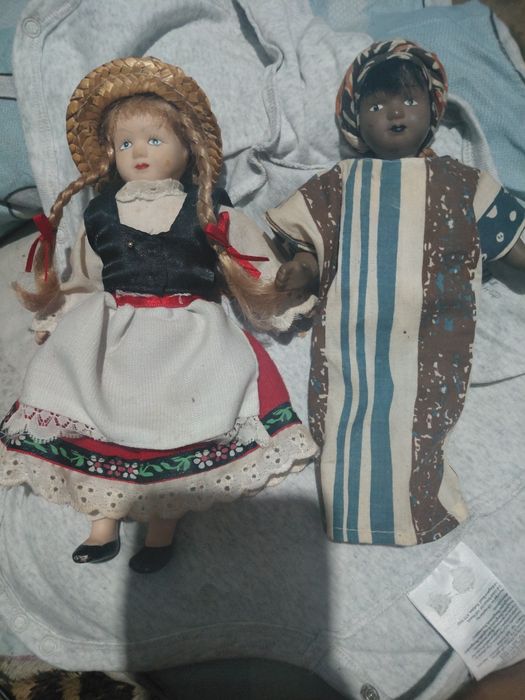 2 papusi din marmura traditionale de colectie