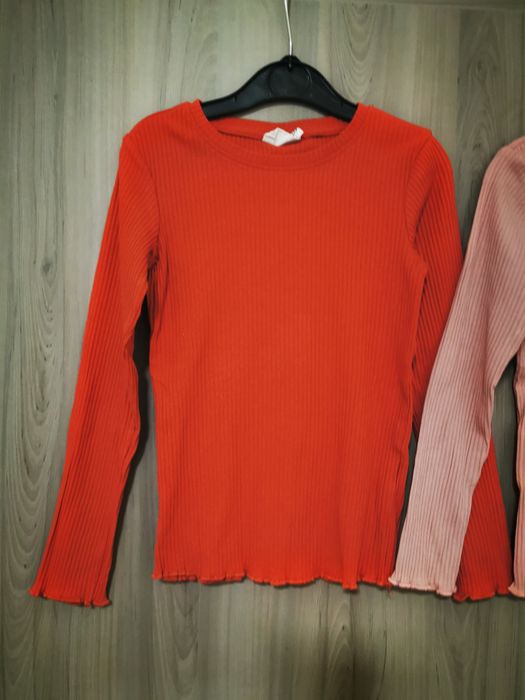 Lot bluze pentru fete 6 și 7 ani.