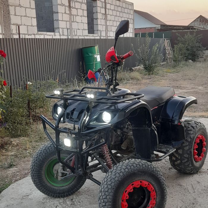 Продам квадрацикл 150 кубов