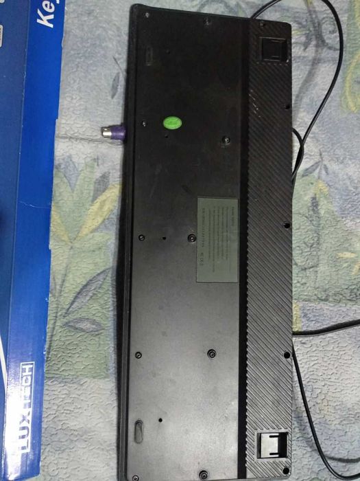 продам клавиатуру для компьютера