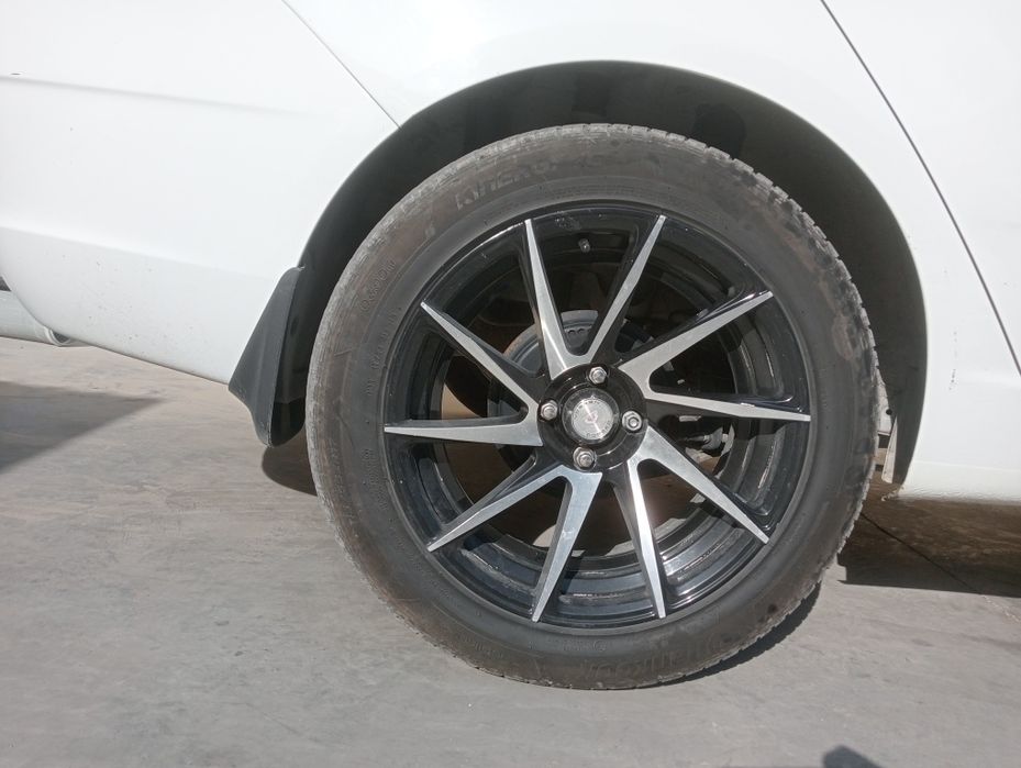 Vossen diska holati zoʻr