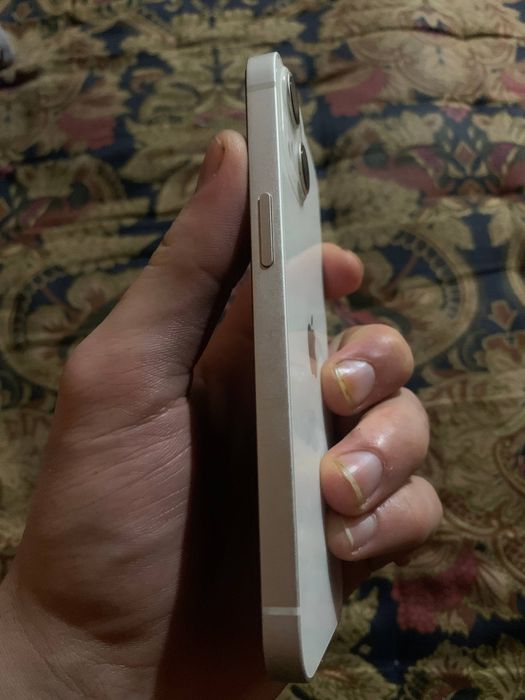 iphone 13.