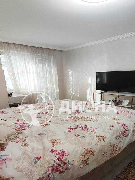 Продава се Двустаен апартамент в Пловдив, Кючук Париж - 70 кв.м за 2143 €/кв.м - Снимка #6