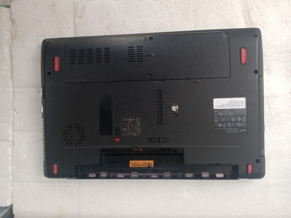 Ноутбук, ACER Aspire 5733 series,2011 год