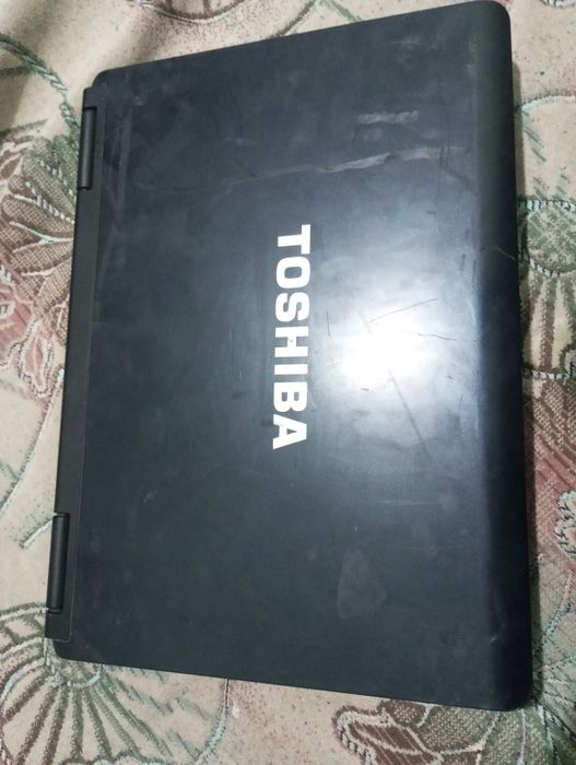 Продаётся ноутбук