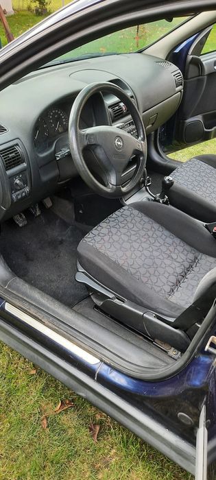 Vând Opel Astra 2000