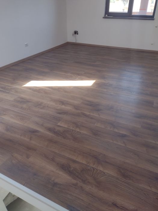 Montez parchet laminat