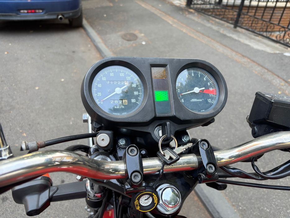 Motocicleta Honda CB 450N 1985 A2
