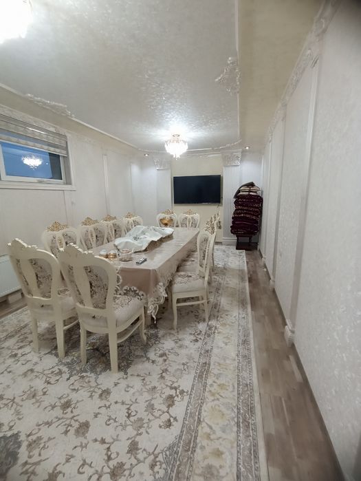 Продаётся дом со стороны Ташкента в начале г.Чирчика