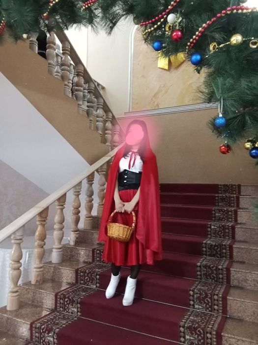 Костюм красной шапочки. На прокат