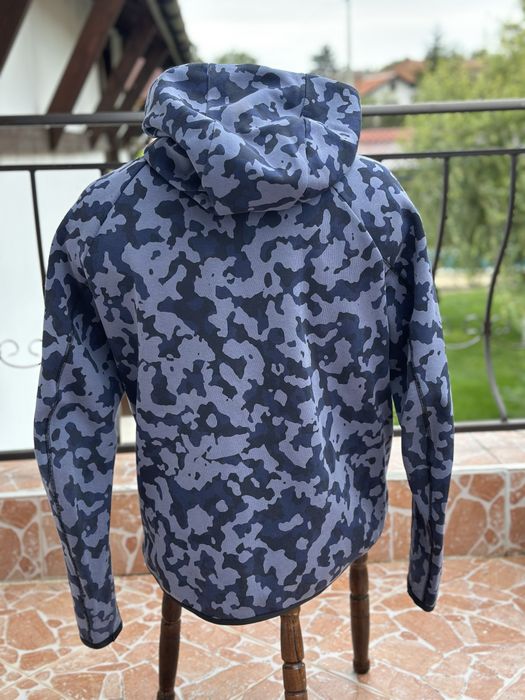 Nike Sportswear Tech Fleece Blue Camo Оригинално! CJ5975-464