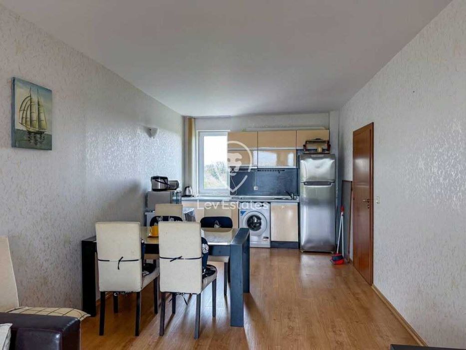 Продава се Тристаен апартамент в с. Равда, Област Бургас - 92 кв.м за 914 €/кв.м - Снимка #1