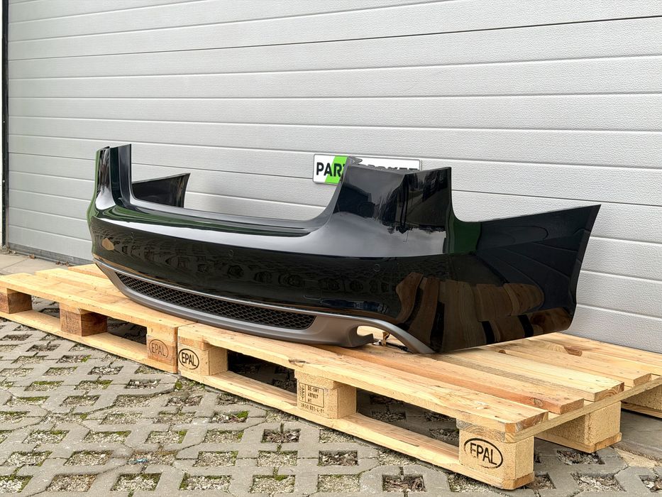 Задна броня AUDI A6 C7 4G S Line Седан 4G0807521F 4G5807511N