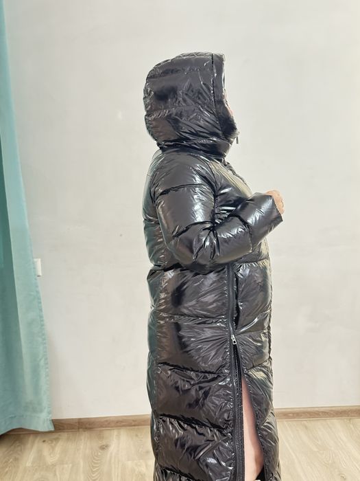 Продам пуховик фирмы Torriss