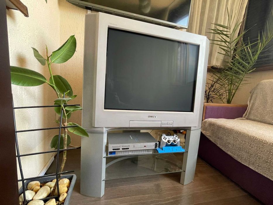 Set retro gaming Sony Trinitron CRT 29" + PlayStation 2 SCPH-50004 modat HDD