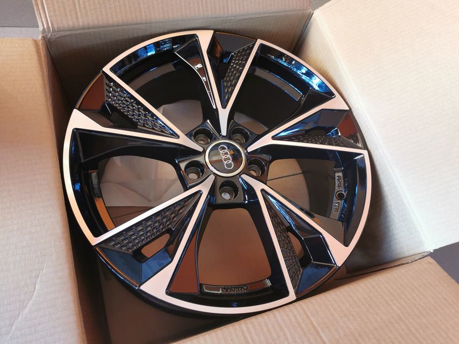 Vand jante de aliaj pentru Audi pe 18 marca Elite wheels model Luster