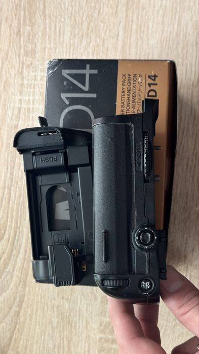 Батарейная ручка для Nikon D600-D610