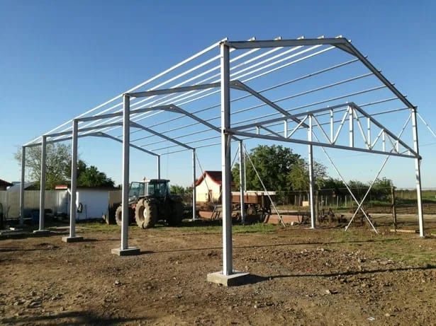 Structuri si hale metalice complete
