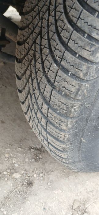 Nissan prairie 2.0i gas