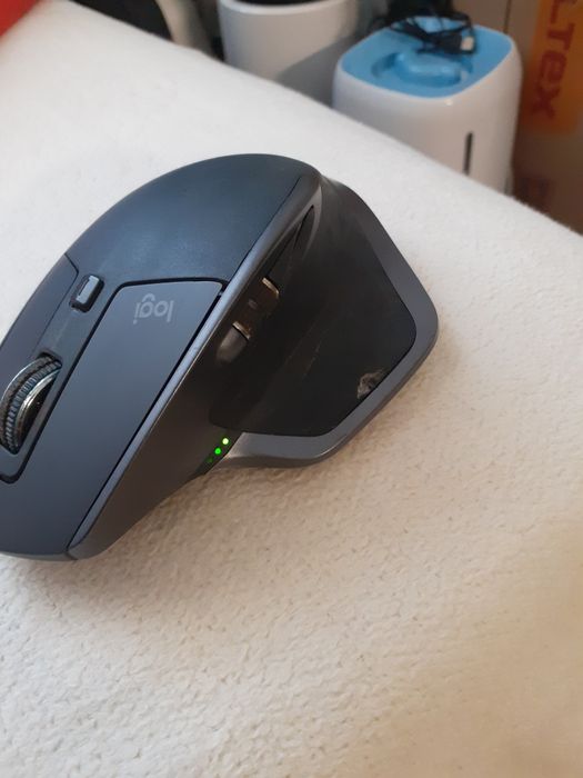 Vând mouse Logitech  MX master2S