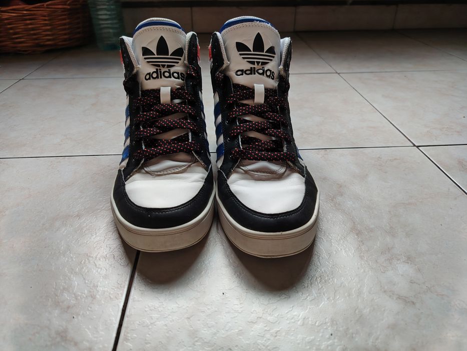 Продаван боти Adidas 27 см. стелка