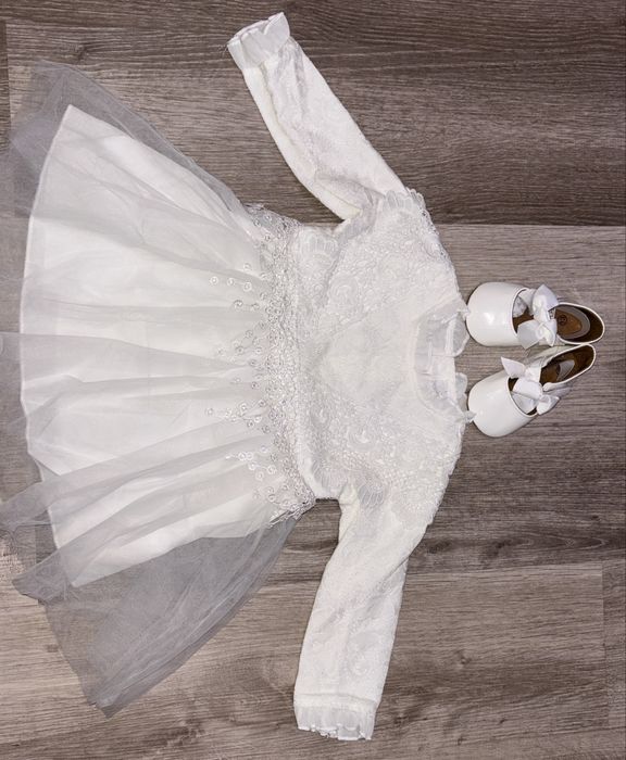 Бяла рокля 18-24мес. + обувки 13см.