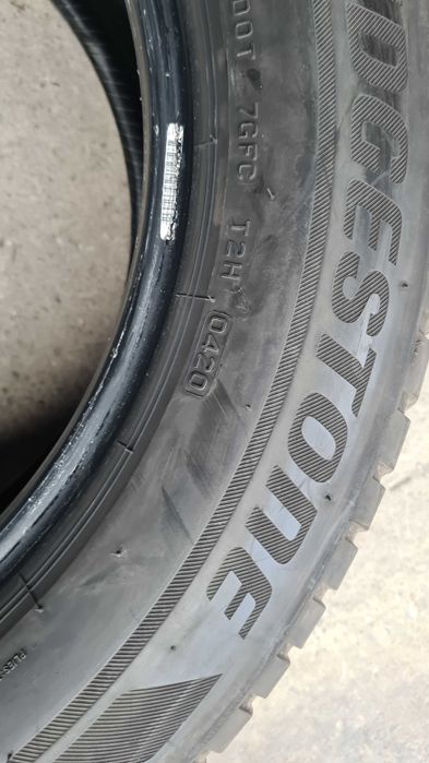 2x Anvelope iarna Bridgestone Blizzak LM001 AO | 225/60 R17 99H | profile ~5 mm | DOT:0420