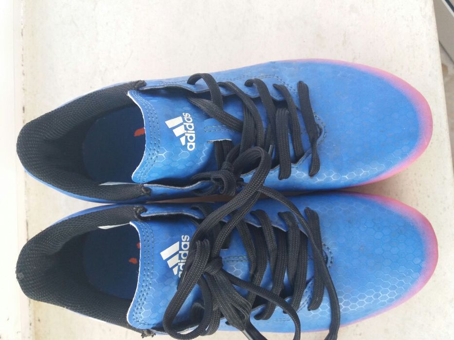 Калеври Адидас