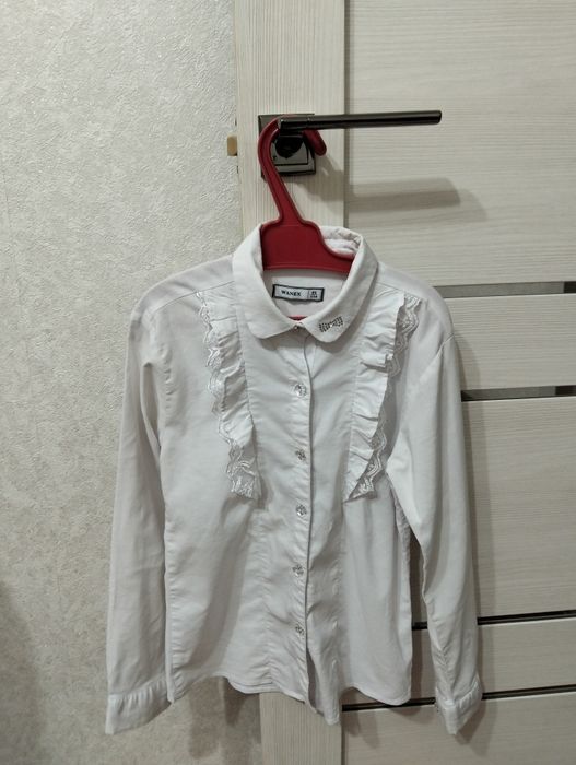 Продам школьные вещи на девочку