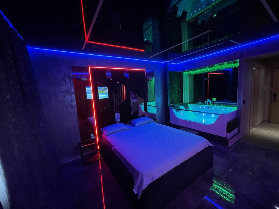 Regim Hotelier 5* cu JACUZZI in camera, Ambient Romantic