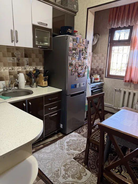 Квартира на метро Тинчлик 4/2/4 общ пл 90м с обстановкой +Парковка