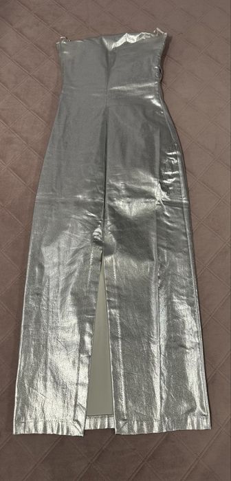 Дамска сребриста рокля Zara, XS размер, металик без презрамки