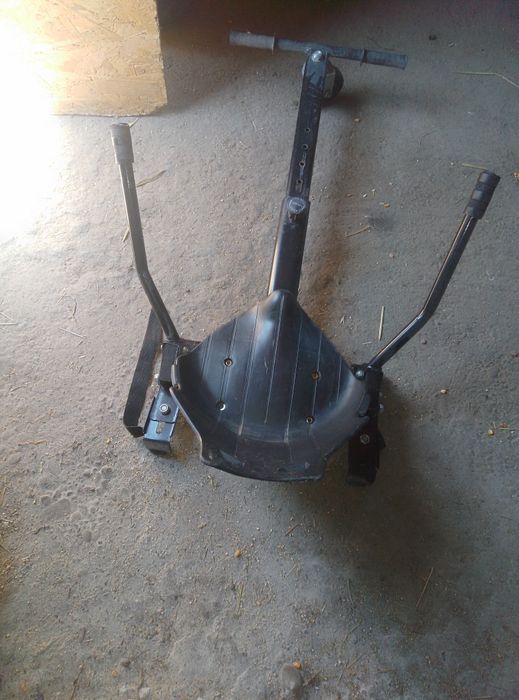 Vând scaun pentru hoverboard
