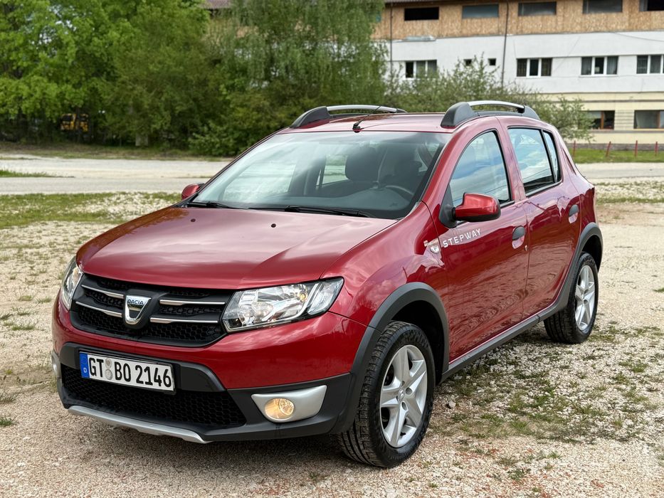 Dacia Sandero Stepway / 2016 / Full