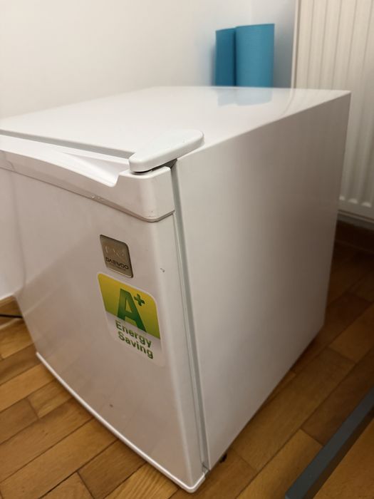 Frigider mini bar Daewoo A+