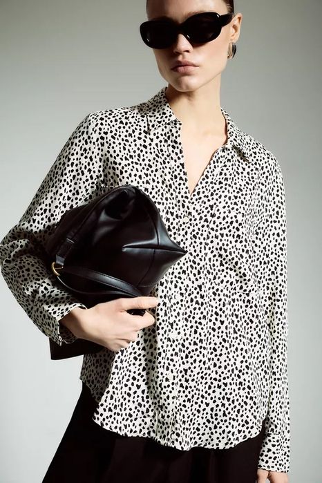 H&M  сатенирана риза