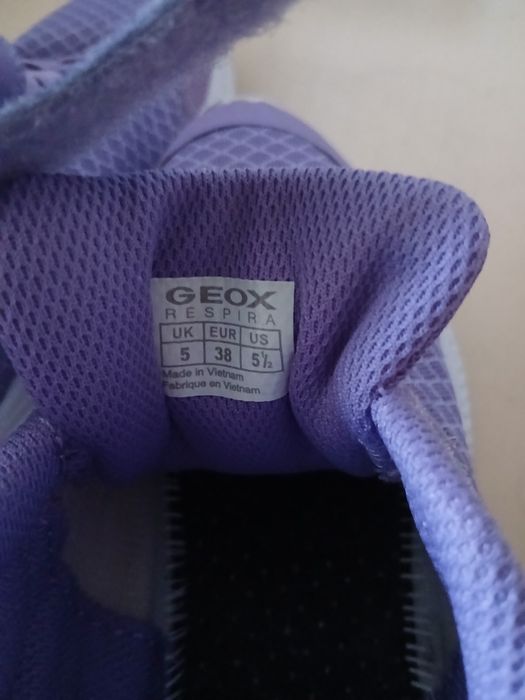 Sneakers GEOX lila - marimea 38 - Stare foarte buna