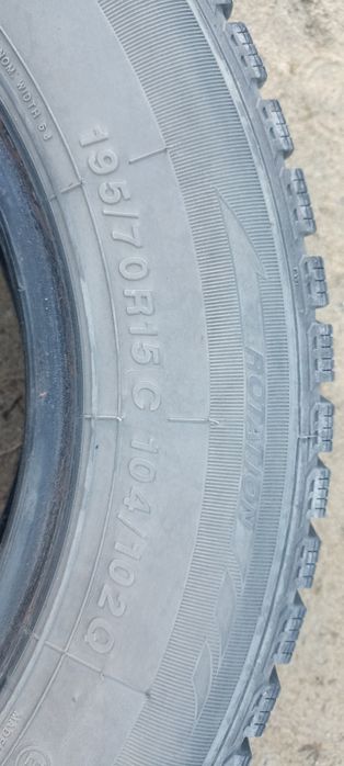 Продам шины 195/70/15