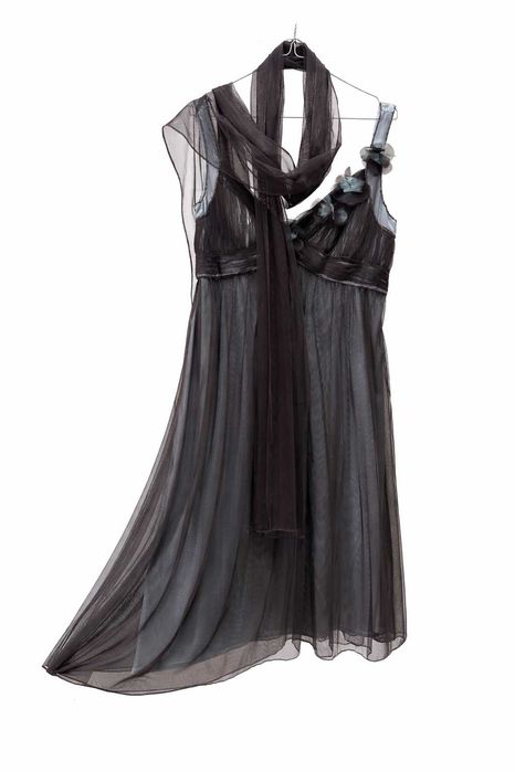 Елегантна официална рокля от ефирен тюл Raxevsky с шал